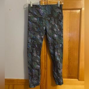 NWOT lululemon Wunder train legging